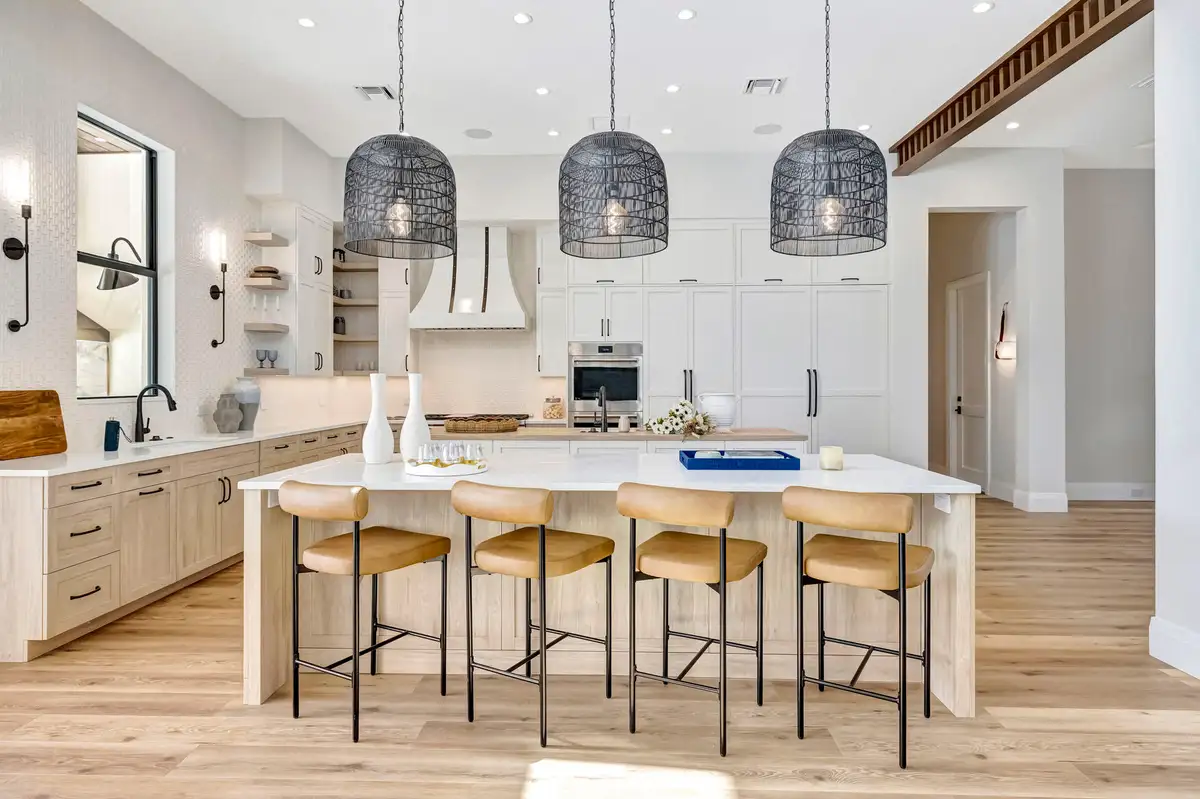 HDR kitchen photo from an Essential real estate photography package